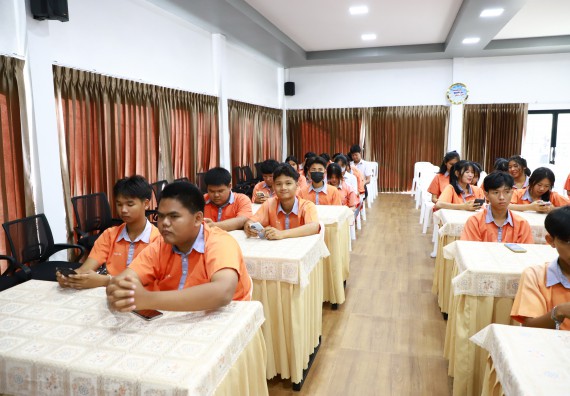 ภาพกิจกรรม  คณะวิทยาศาสตร์และเทคโนโลยี จัดค่ายวิทยาศาสตร์สัญจร ปีการศึกษา 2566  โรงเรียนคณฑีพิทยาคม