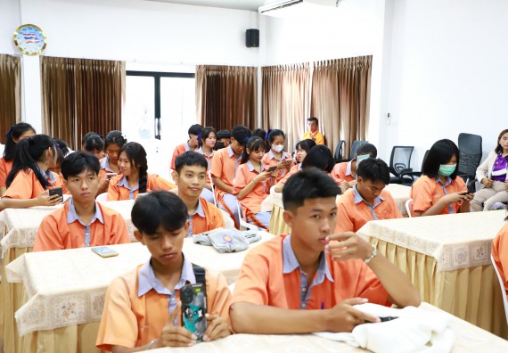 ภาพกิจกรรม  คณะวิทยาศาสตร์และเทคโนโลยี จัดค่ายวิทยาศาสตร์สัญจร ปีการศึกษา 2566  โรงเรียนคณฑีพิทยาคม