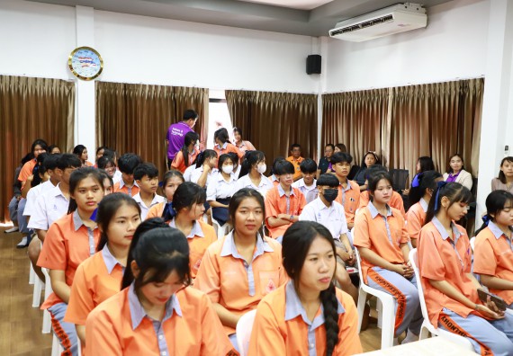 ภาพกิจกรรม  คณะวิทยาศาสตร์และเทคโนโลยี จัดค่ายวิทยาศาสตร์สัญจร ปีการศึกษา 2566  โรงเรียนคณฑีพิทยาคม