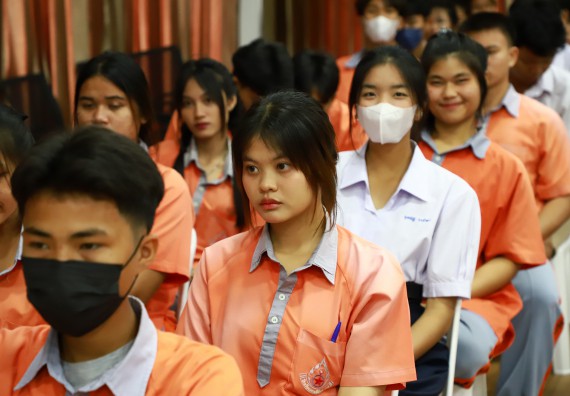 ภาพกิจกรรม  คณะวิทยาศาสตร์และเทคโนโลยี จัดค่ายวิทยาศาสตร์สัญจร ปีการศึกษา 2566  โรงเรียนคณฑีพิทยาคม