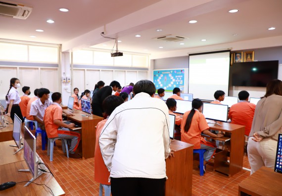 ภาพกิจกรรม  คณะวิทยาศาสตร์และเทคโนโลยี จัดค่ายวิทยาศาสตร์สัญจร ปีการศึกษา 2566  โรงเรียนคณฑีพิทยาคม