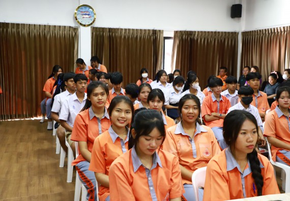 ภาพกิจกรรม  คณะวิทยาศาสตร์และเทคโนโลยี จัดค่ายวิทยาศาสตร์สัญจร ปีการศึกษา 2566  โรงเรียนคณฑีพิทยาคม