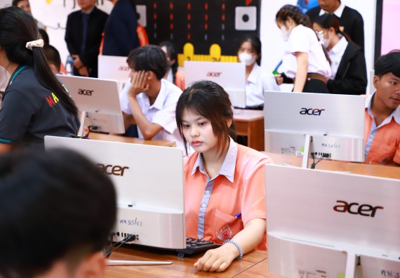 ภาพกิจกรรม  คณะวิทยาศาสตร์และเทคโนโลยี จัดค่ายวิทยาศาสตร์สัญจร ปีการศึกษา 2566  โรงเรียนคณฑีพิทยาคม