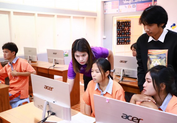 ภาพกิจกรรม  คณะวิทยาศาสตร์และเทคโนโลยี จัดค่ายวิทยาศาสตร์สัญจร ปีการศึกษา 2566  โรงเรียนคณฑีพิทยาคม