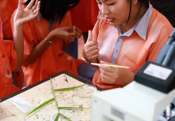 ภาพกิจกรรม  คณะวิทยาศาสตร์และเทคโนโลยี จัดค่ายวิทยาศาสตร์สัญจร ปีการศึกษา 2566  โรงเรียนคณฑีพิทยาคม
