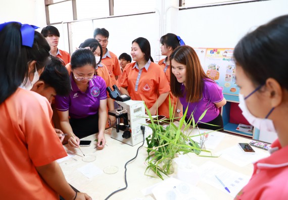 ภาพกิจกรรม  คณะวิทยาศาสตร์และเทคโนโลยี จัดค่ายวิทยาศาสตร์สัญจร ปีการศึกษา 2566  โรงเรียนคณฑีพิทยาคม