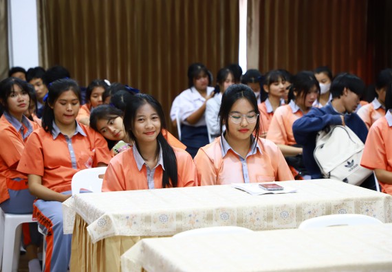 ภาพกิจกรรม  คณะวิทยาศาสตร์และเทคโนโลยี จัดค่ายวิทยาศาสตร์สัญจร ปีการศึกษา 2566  โรงเรียนคณฑีพิทยาคม