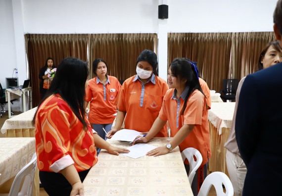 ภาพกิจกรรม  คณะวิทยาศาสตร์และเทคโนโลยี จัดค่ายวิทยาศาสตร์สัญจร ปีการศึกษา 2566  โรงเรียนคณฑีพิทยาคม