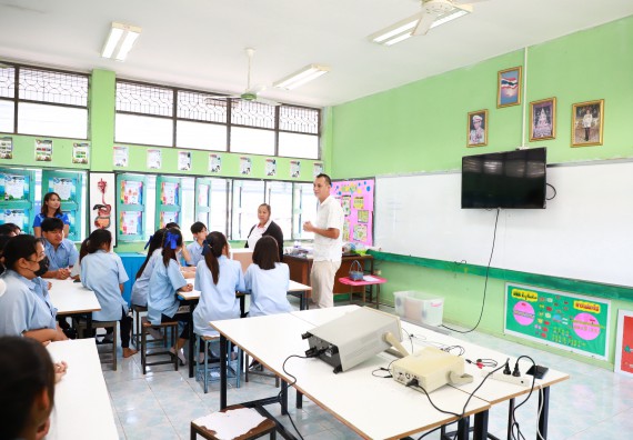 ภาพกิจกรรม  คณะวิทยาศาสตร์และเทคโนโลยี จัดค่ายวิทยาศาสตร์สัญจร ปีการศึกษา 2566  โรงเรียนพิไกรวิทยา