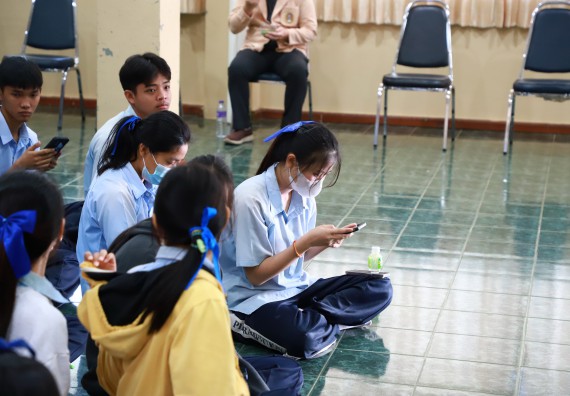 ภาพกิจกรรม  คณะวิทยาศาสตร์และเทคโนโลยี จัดค่ายวิทยาศาสตร์สัญจร ปีการศึกษา 2566  โรงเรียนพิไกรวิทยา