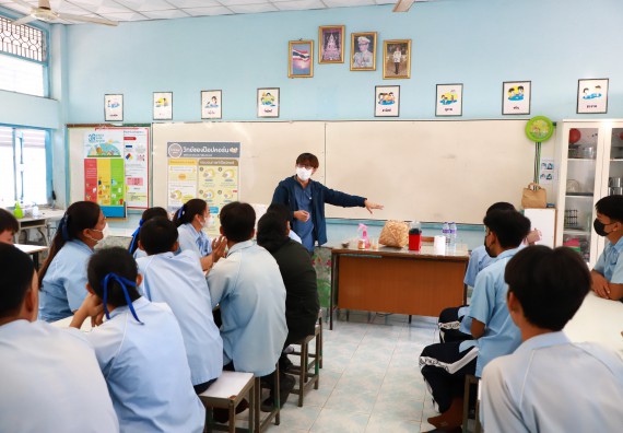 ภาพกิจกรรม  คณะวิทยาศาสตร์และเทคโนโลยี จัดค่ายวิทยาศาสตร์สัญจร ปีการศึกษา 2566  โรงเรียนพิไกรวิทยา