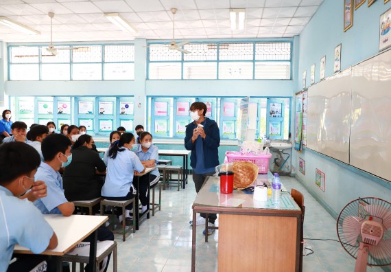 ภาพกิจกรรม  คณะวิทยาศาสตร์และเทคโนโลยี จัดค่ายวิทยาศาสตร์สัญจร ปีการศึกษา 2566  โรงเรียนพิไกรวิทยา