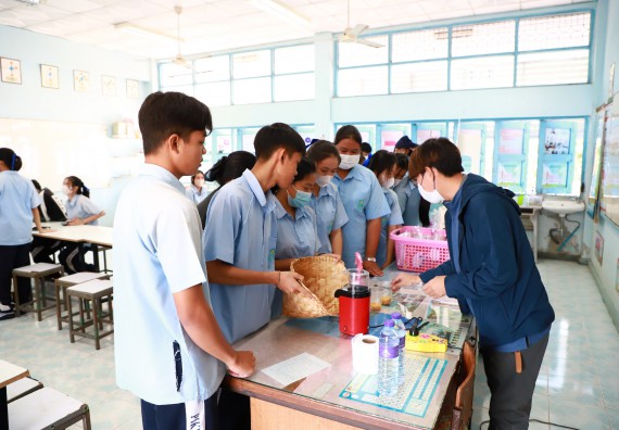 ภาพกิจกรรม  คณะวิทยาศาสตร์และเทคโนโลยี จัดค่ายวิทยาศาสตร์สัญจร ปีการศึกษา 2566  โรงเรียนพิไกรวิทยา