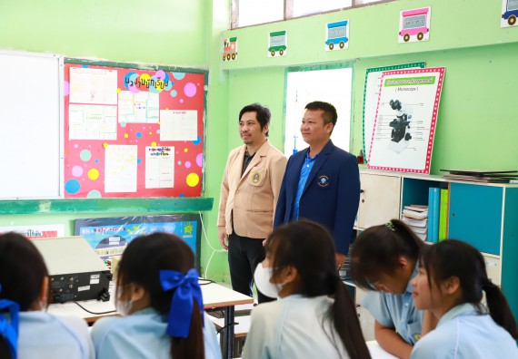 ภาพกิจกรรม  คณะวิทยาศาสตร์และเทคโนโลยี จัดค่ายวิทยาศาสตร์สัญจร ปีการศึกษา 2566  โรงเรียนพิไกรวิทยา