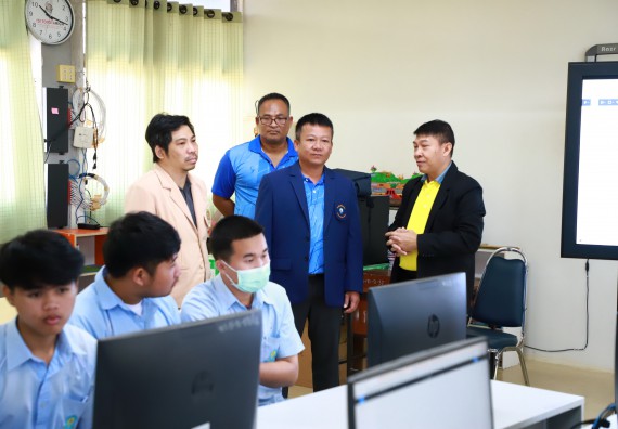 ภาพกิจกรรม  คณะวิทยาศาสตร์และเทคโนโลยี จัดค่ายวิทยาศาสตร์สัญจร ปีการศึกษา 2566  โรงเรียนพิไกรวิทยา