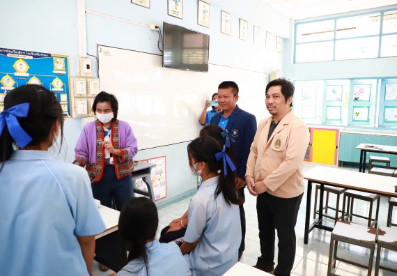 ภาพกิจกรรม  คณะวิทยาศาสตร์และเทคโนโลยี จัดค่ายวิทยาศาสตร์สัญจร ปีการศึกษา 2566  โรงเรียนพิไกรวิทยา