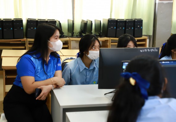 ภาพกิจกรรม  คณะวิทยาศาสตร์และเทคโนโลยี จัดค่ายวิทยาศาสตร์สัญจร ปีการศึกษา 2566  โรงเรียนพิไกรวิทยา