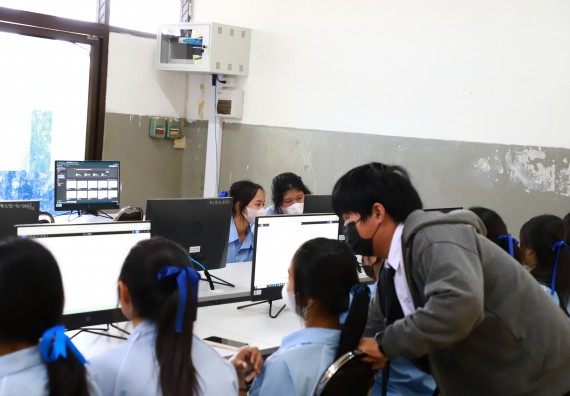 ภาพกิจกรรม  คณะวิทยาศาสตร์และเทคโนโลยี จัดค่ายวิทยาศาสตร์สัญจร ปีการศึกษา 2566  โรงเรียนพิไกรวิทยา