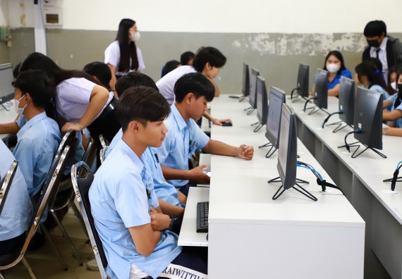 ภาพกิจกรรม  คณะวิทยาศาสตร์และเทคโนโลยี จัดค่ายวิทยาศาสตร์สัญจร ปีการศึกษา 2566  โรงเรียนพิไกรวิทยา