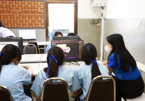 ภาพกิจกรรม  คณะวิทยาศาสตร์และเทคโนโลยี จัดค่ายวิทยาศาสตร์สัญจร ปีการศึกษา 2566  โรงเรียนพิไกรวิทยา