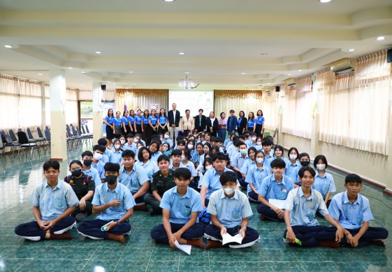 ภาพกิจกรรม  คณะวิทยาศาสตร์และเทคโนโลยี จัดค่ายวิทยาศาสตร์สัญจร ปีการศึกษา 2566  โรงเรียนพิไกรวิทยา