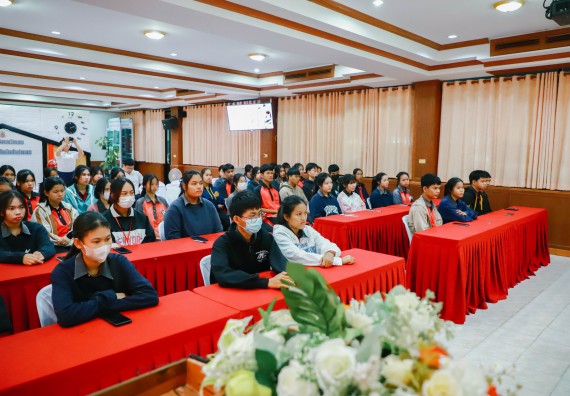 ภาพกิจกรรม  คณะวิทยาศาสตร์และเทคโนโลยี จัดค่ายวิทยาศาสตร์สัญจร ปีการศึกษา 2566  โรงเรียนวังแขมวิทยาคม