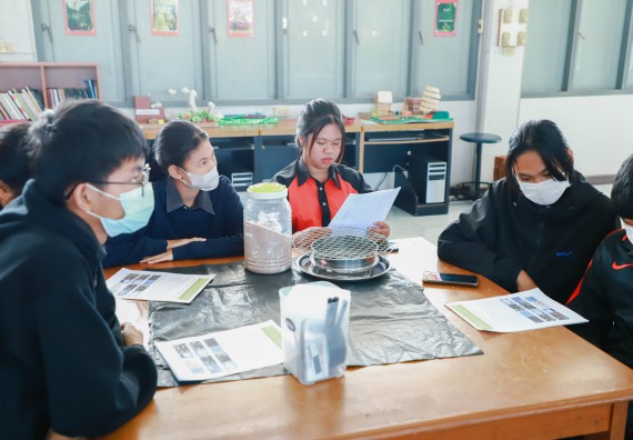 ภาพกิจกรรม  คณะวิทยาศาสตร์และเทคโนโลยี จัดค่ายวิทยาศาสตร์สัญจร ปีการศึกษา 2566  โรงเรียนวังแขมวิทยาคม