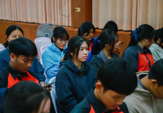 ภาพกิจกรรม  คณะวิทยาศาสตร์และเทคโนโลยี จัดค่ายวิทยาศาสตร์สัญจร ปีการศึกษา 2566  โรงเรียนวังแขมวิทยาคม