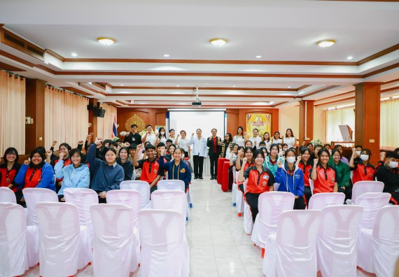 ภาพกิจกรรม  คณะวิทยาศาสตร์และเทคโนโลยี จัดค่ายวิทยาศาสตร์สัญจร ปีการศึกษา 2566  โรงเรียนวังแขมวิทยาคม