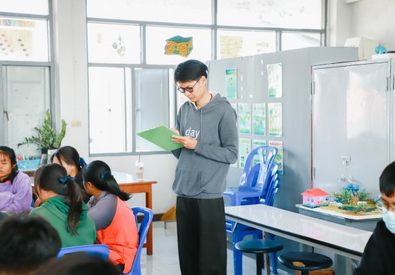 ภาพกิจกรรม  คณะวิทยาศาสตร์และเทคโนโลยี จัดค่ายวิทยาศาสตร์สัญจร ปีการศึกษา 2566  โรงเรียนวังแขมวิทยาคม