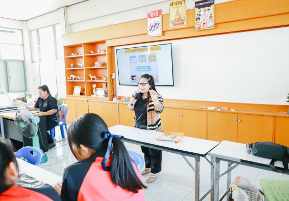 ภาพกิจกรรม  คณะวิทยาศาสตร์และเทคโนโลยี จัดค่ายวิทยาศาสตร์สัญจร ปีการศึกษา 2566  โรงเรียนวังแขมวิทยาคม