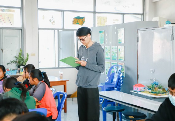 ภาพกิจกรรม  คณะวิทยาศาสตร์และเทคโนโลยี จัดค่ายวิทยาศาสตร์สัญจร ปีการศึกษา 2566  โรงเรียนวังแขมวิทยาคม