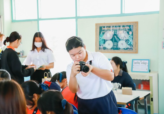ภาพกิจกรรม  คณะวิทยาศาสตร์และเทคโนโลยี จัดค่ายวิทยาศาสตร์สัญจร ปีการศึกษา 2566  โรงเรียนวังแขมวิทยาคม
