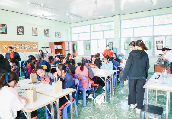 ภาพกิจกรรม  คณะวิทยาศาสตร์และเทคโนโลยี จัดค่ายวิทยาศาสตร์สัญจร ปีการศึกษา 2566  โรงเรียนวังแขมวิทยาคม