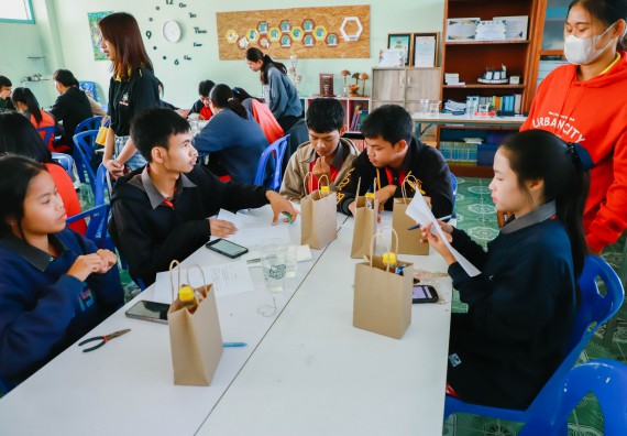 ภาพกิจกรรม  คณะวิทยาศาสตร์และเทคโนโลยี จัดค่ายวิทยาศาสตร์สัญจร ปีการศึกษา 2566  โรงเรียนวังแขมวิทยาคม