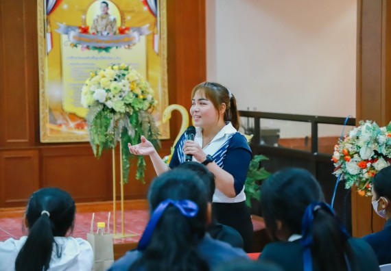 ภาพกิจกรรม  คณะวิทยาศาสตร์และเทคโนโลยี จัดค่ายวิทยาศาสตร์สัญจร ปีการศึกษา 2566  โรงเรียนวังแขมวิทยาคม