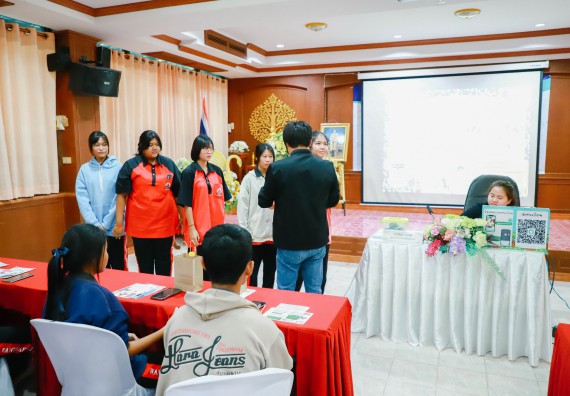 ภาพกิจกรรม  คณะวิทยาศาสตร์และเทคโนโลยี จัดค่ายวิทยาศาสตร์สัญจร ปีการศึกษา 2566  โรงเรียนวังแขมวิทยาคม