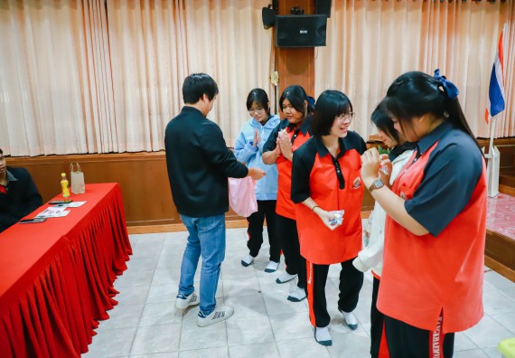 ภาพกิจกรรม  คณะวิทยาศาสตร์และเทคโนโลยี จัดค่ายวิทยาศาสตร์สัญจร ปีการศึกษา 2566  โรงเรียนวังแขมวิทยาคม