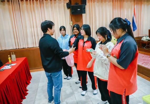 ภาพกิจกรรม  คณะวิทยาศาสตร์และเทคโนโลยี จัดค่ายวิทยาศาสตร์สัญจร ปีการศึกษา 2566  โรงเรียนวังแขมวิทยาคม