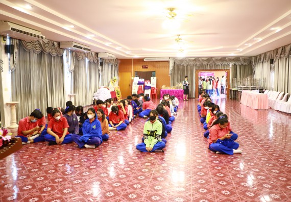 คณะวิทยาศาสตร์และเทคโนโลยี จัดค่ายวิทยาศาสตร์สัญจร ปีการศึกษา 2566  โรงเรียนเฉลิมพระเกียรติสมเด็จพระศรีนครินทร์ กำแพงเพชร