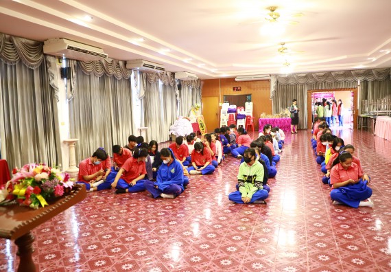 คณะวิทยาศาสตร์และเทคโนโลยี จัดค่ายวิทยาศาสตร์สัญจร ปีการศึกษา 2566  โรงเรียนเฉลิมพระเกียรติสมเด็จพระศรีนครินทร์ กำแพงเพชร