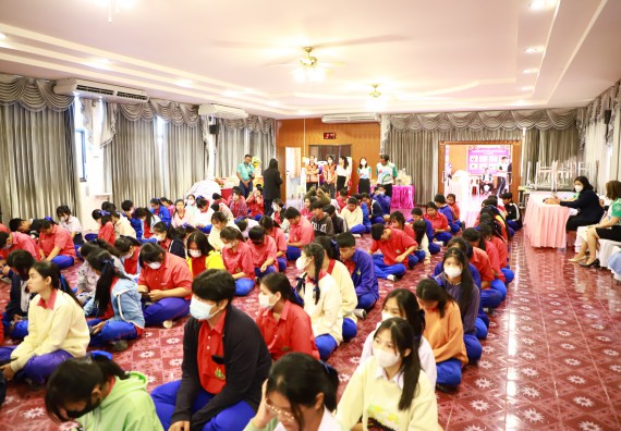 คณะวิทยาศาสตร์และเทคโนโลยี จัดค่ายวิทยาศาสตร์สัญจร ปีการศึกษา 2566  โรงเรียนเฉลิมพระเกียรติสมเด็จพระศรีนครินทร์ กำแพงเพชร