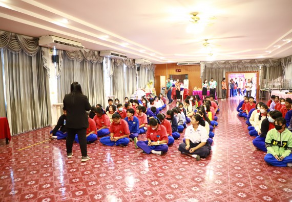 คณะวิทยาศาสตร์และเทคโนโลยี จัดค่ายวิทยาศาสตร์สัญจร ปีการศึกษา 2566  โรงเรียนเฉลิมพระเกียรติสมเด็จพระศรีนครินทร์ กำแพงเพชร