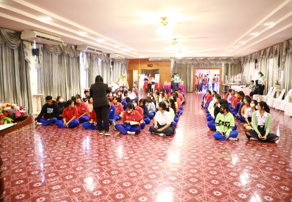 คณะวิทยาศาสตร์และเทคโนโลยี จัดค่ายวิทยาศาสตร์สัญจร ปีการศึกษา 2566  โรงเรียนเฉลิมพระเกียรติสมเด็จพระศรีนครินทร์ กำแพงเพชร