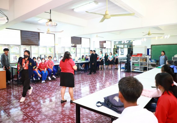 คณะวิทยาศาสตร์และเทคโนโลยี จัดค่ายวิทยาศาสตร์สัญจร ปีการศึกษา 2566  โรงเรียนเฉลิมพระเกียรติสมเด็จพระศรีนครินทร์ กำแพงเพชร