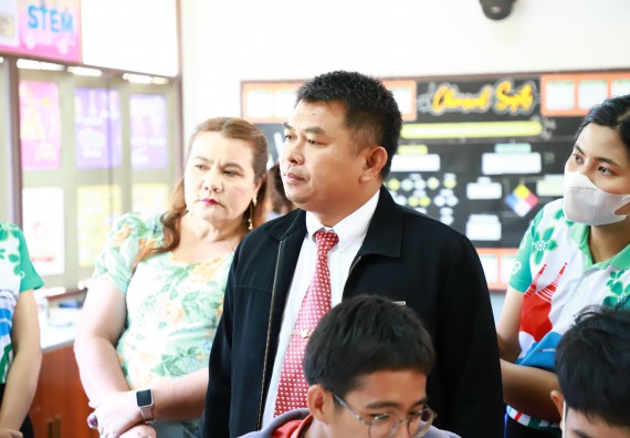 คณะวิทยาศาสตร์และเทคโนโลยี จัดค่ายวิทยาศาสตร์สัญจร ปีการศึกษา 2566  โรงเรียนเฉลิมพระเกียรติสมเด็จพระศรีนครินทร์ กำแพงเพชร