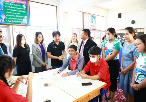 คณะวิทยาศาสตร์และเทคโนโลยี จัดค่ายวิทยาศาสตร์สัญจร ปีการศึกษา 2566  โรงเรียนเฉลิมพระเกียรติสมเด็จพระศรีนครินทร์ กำแพงเพชร