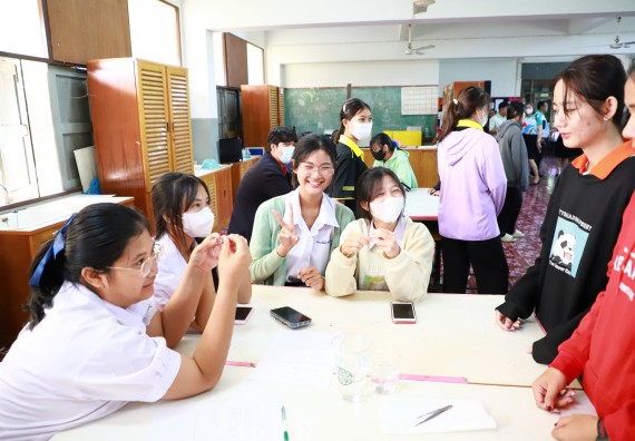 คณะวิทยาศาสตร์และเทคโนโลยี จัดค่ายวิทยาศาสตร์สัญจร ปีการศึกษา 2566  โรงเรียนเฉลิมพระเกียรติสมเด็จพระศรีนครินทร์ กำแพงเพชร