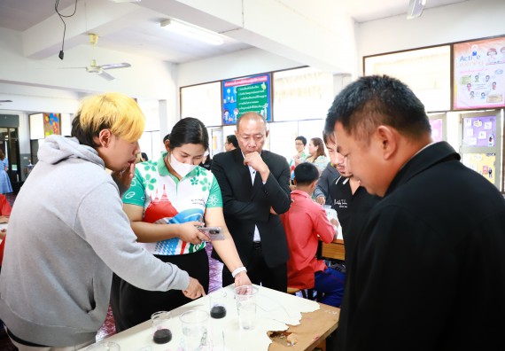 คณะวิทยาศาสตร์และเทคโนโลยี จัดค่ายวิทยาศาสตร์สัญจร ปีการศึกษา 2566  โรงเรียนเฉลิมพระเกียรติสมเด็จพระศรีนครินทร์ กำแพงเพชร