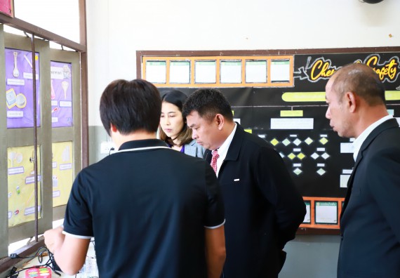 คณะวิทยาศาสตร์และเทคโนโลยี จัดค่ายวิทยาศาสตร์สัญจร ปีการศึกษา 2566  โรงเรียนเฉลิมพระเกียรติสมเด็จพระศรีนครินทร์ กำแพงเพชร